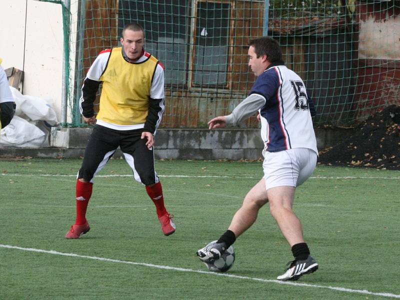 Malý fotbal, 1. liga: Botafogo - Rychlý válec.