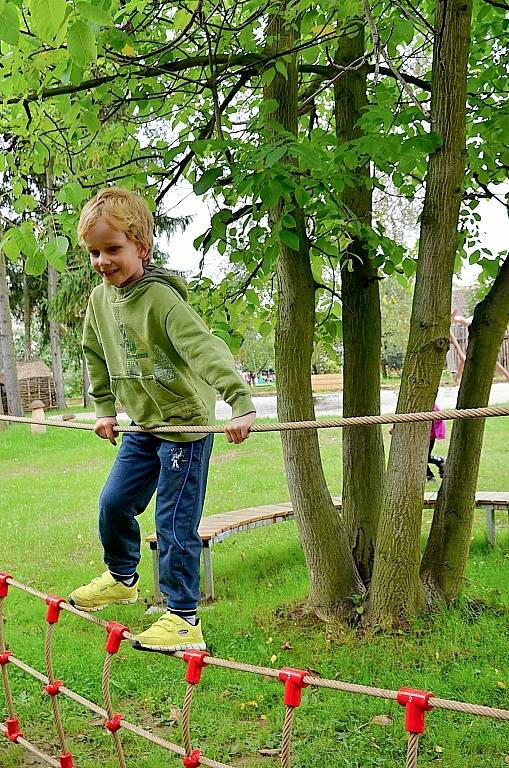 Oprava školek a stavba hřiště v Březnici stála deset milionů.