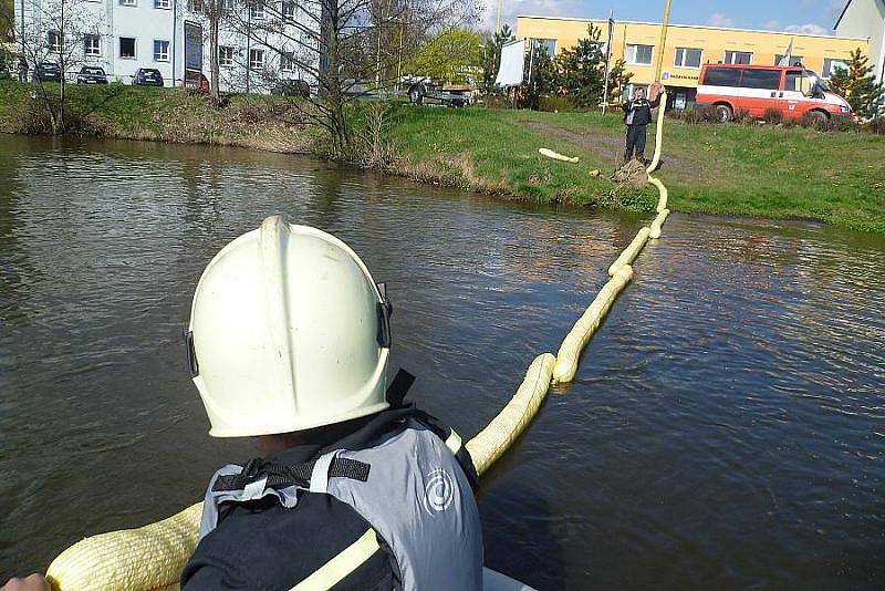 cvičení hasičů a kondiční jízdy