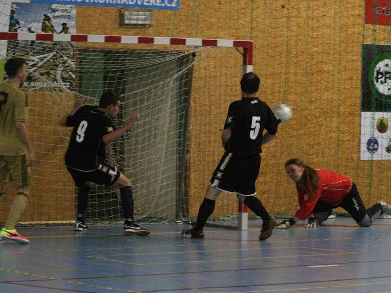 Derby krajského přeboru futsalistů mezi HFK a Vivou skončilo jasnou výhrou hostů.