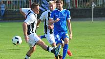 Stadion V Lipkách v Dobříši zažil ve středu v podvečer fotbalový svátek. K utkání 2. kola českého poháru MOL Cup sem přijel prvoligový tým Slovan Liberec.