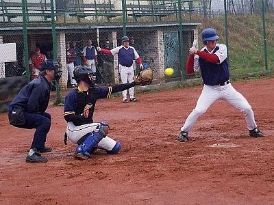 Softbal, 2. liga: Amasoma - Canaries