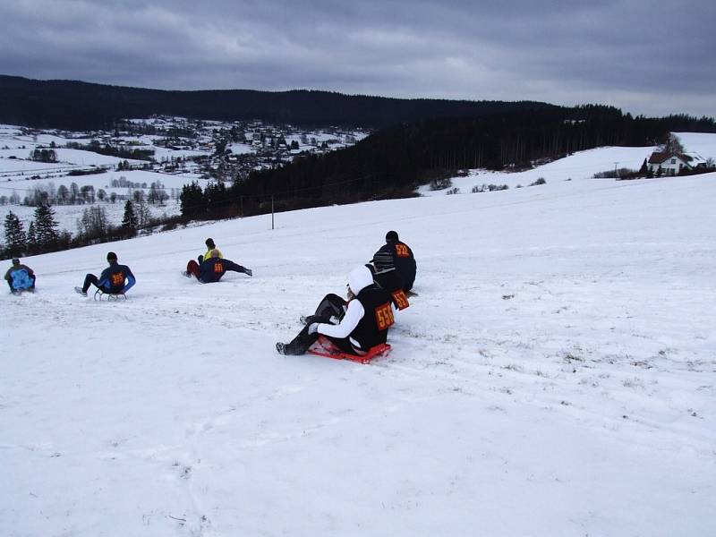 V sobotu se v Hluboši nedaleko Příbrami konal závod v běhu na Sněžku.