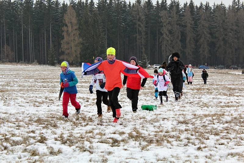 Necelé tři desítky posádek se v sobotu odpoledne postavily na start 38. ročníku populárního Zlatého nugetu Bečánova. Nejrychlejší posádka zvládla zhruba sedmikilometrovou trasu za necelou hodinu.