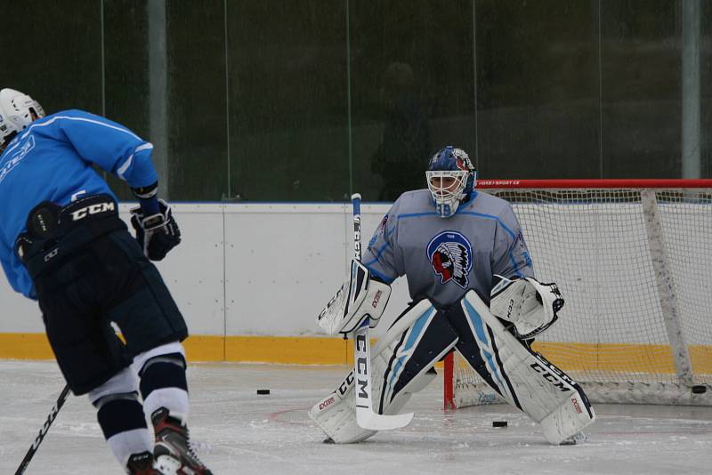 Trénink HC Škoda Plzeň v Dobříši.