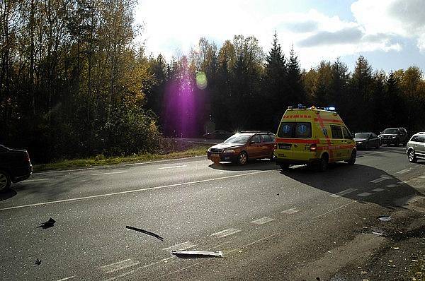 Nehoda na silnici I/4 nedaleko obce Háje