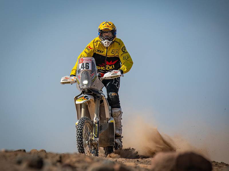 Dakar 2019 - pátá etapa: Martin Macík má za sebou zatím nejhorší zážitek z letošního ročníku Dakaru. Jan Brabec se v pořadí opět posunul směrem nahoru.