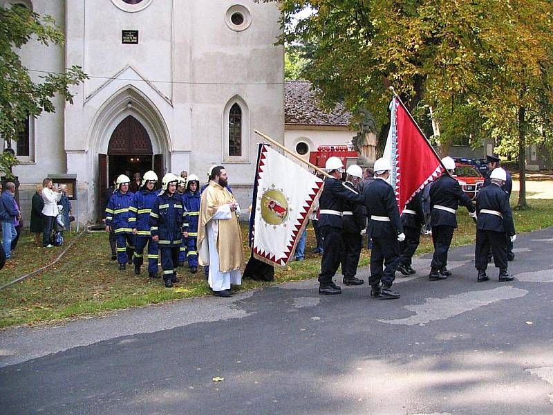 Svěcení praporu a Tatry 148.