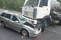 Dopravní nehoda se stala v úterý odpoledne na hlavním tahu mezi Příbramí a Sedlčany.