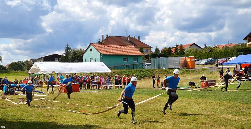 Zajímavou soutěž uspořádal v sobotu 11. srpna Sbor dobrovolných hasičů Suchodol.