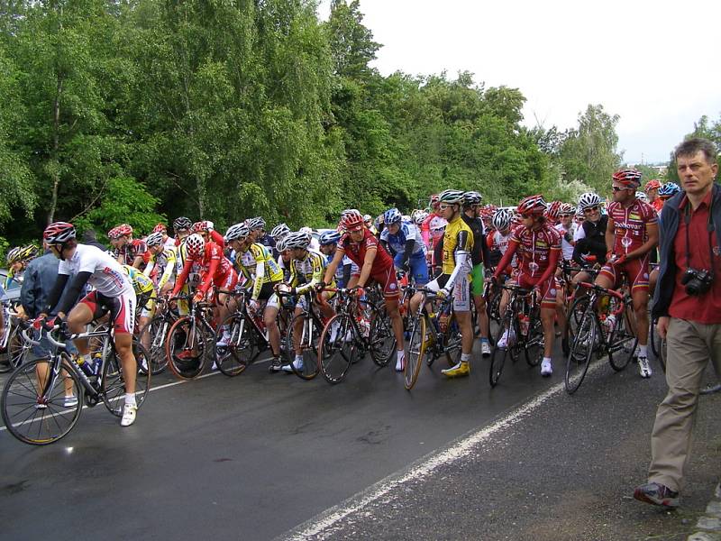 Start 2. etapy závodu Lidice 2009.