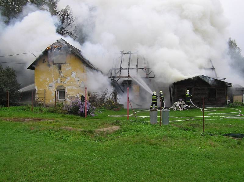 Požár v Kleticích.