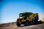 Sedlčanský závodník Martin Macík se svým kamionem dál bojuje s nástrahami Dakaru 2020