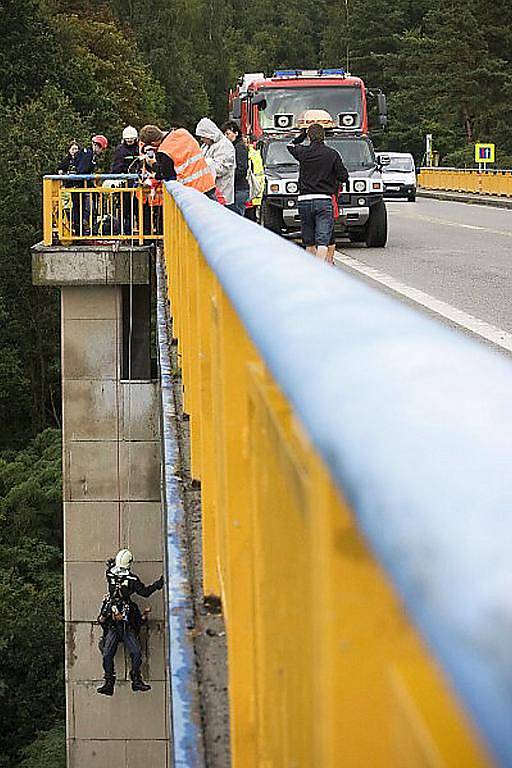 Organizační tým mezinárodního cvičení Rescue Patrol 2009 se  sešel v Příbrami, aby připravil do detailů tuto rozsáhlo akci. Hasiči si také v rámci přípravy procvičili zásah na Žákovském mostě přes Vltavu. 