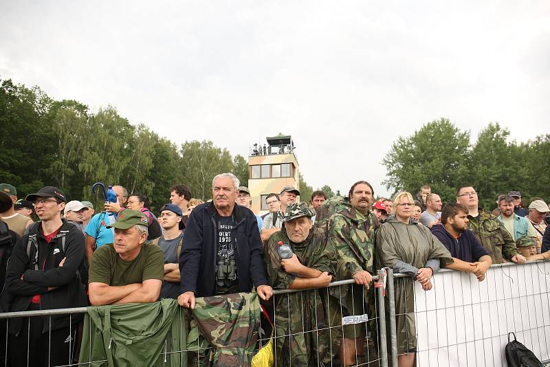 Den pozemního vojska v areálu tankodromu Bahna u Strašic.