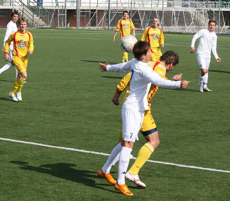 Extraliga staršího dorostu: Marila Příbram - Baník Ostrava (1:1).