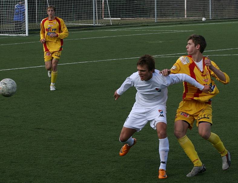 Extraliga staršího dorostu: Marila Příbram - Baník Ostrava (1:1).