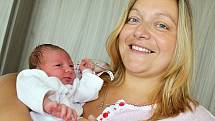 ELIŠKA LEITMANNOVÁ se narodila v úterý 29. srpna o váze 3,10 kg a míře 50 cm rodičům Lucii a Imrichovi z Prahy 8. Ochraňovat malou sestřičku bude bratr Adam. 