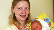 Slavnostním dnem pro manžele Janu a Zdeňka Pištěkovi je 4. červen. V 9.28 se jim narodila prvorozená dcera Pavlína. Vážila 2,29 kilogramu a měřila 45 centimetrů. Doma budou v Kosově Hoře.