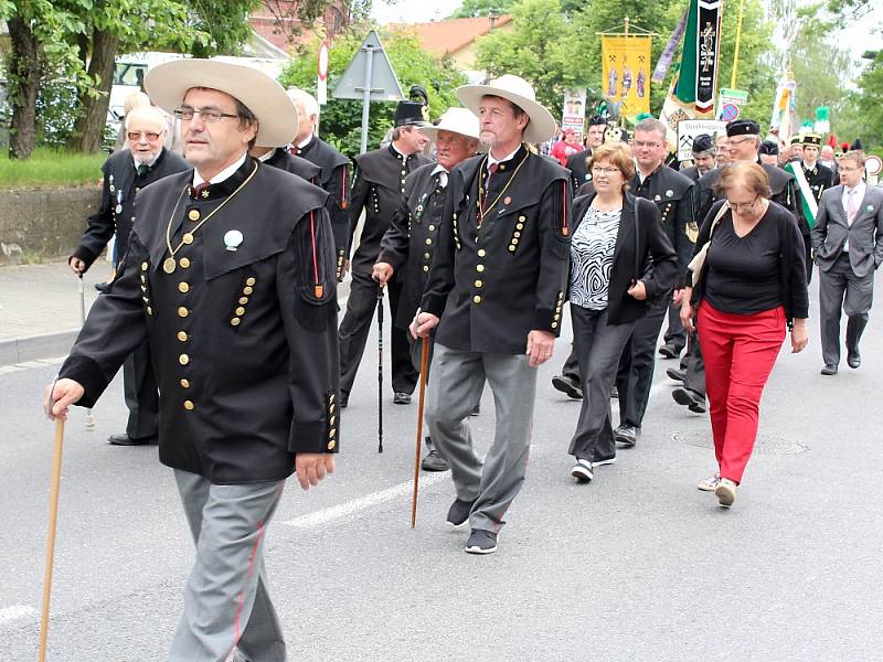 Sobotní hornické slavnosti na Březových Horách, jejichž součástí bylo otevření nové dlouho připravované výstavní expozice na Anně. 