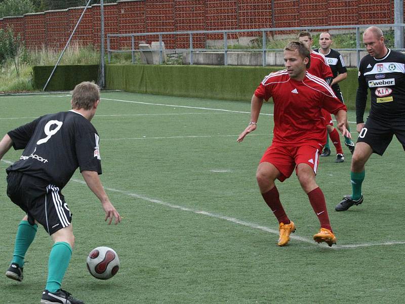 Turnaj složek Integrovaného záchranného systému. Semifinále: 1.FK Příbram - Věznice Bytíz.