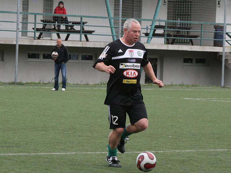 Turnaj složek Integrovaného záchranného systému. Semifinále: 1.FK Příbram - Věznice Bytíz.