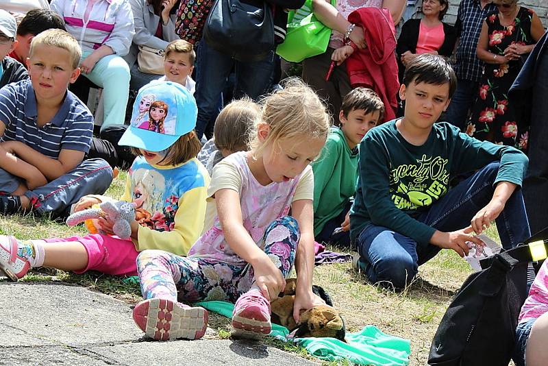 Atrakce, stánky, divadelní scénka. Hornická pouť 2017 i letos nabídla novinky. Lahůdkou je zprovoznění štoly císaře Františka Josefa I.