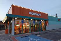 Restaurace Popeyes u Milína otevře již v úterý 18. listopadu. Prvních sto návštěvníků dostane Chicken Sandwich zdarma