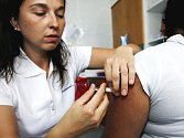 Nejúčinnější obranou proti žloutence je očkování. Ilustrační foto