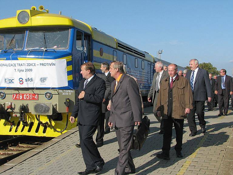 Slavnostní otevření tratě Zdice - Protivín v Březnici