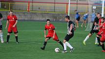 Ze zápasu divize B MFK Dobříš - Brandýs nad Labem 4:2.