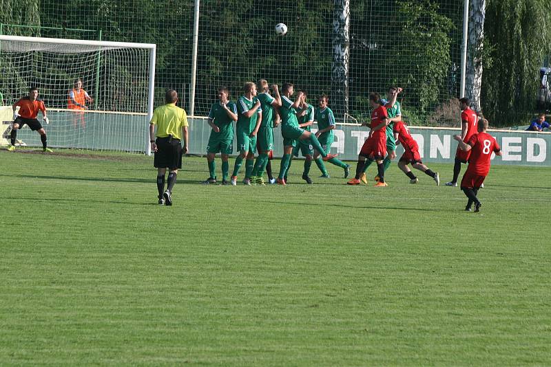 Divizní derby Tatran Sedlčany - MFK Dobříš 0:4.