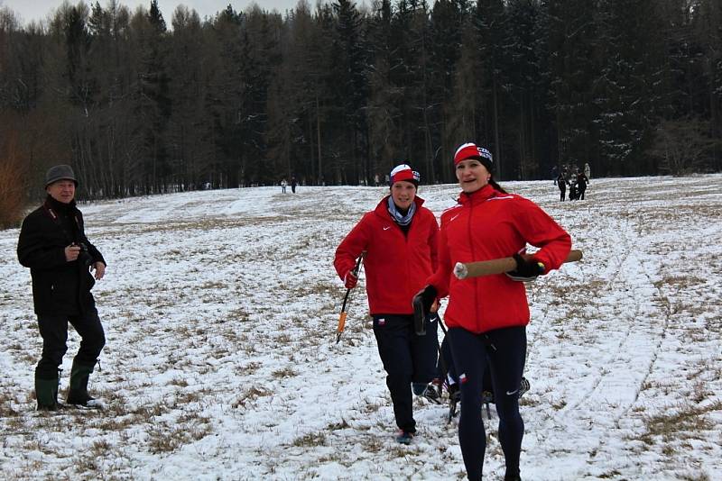 Necelé tři desítky posádek se v sobotu odpoledne postavily na start 38. ročníku populárního Zlatého nugetu Bečánova. Nejrychlejší posádka zvládla zhruba sedmikilometrovou trasu za necelou hodinu.