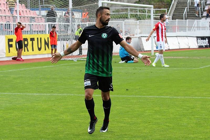 Viktorka Žižkov a 1.FK Příbram, výsledek 1:1, branku dal Zoran Danoski. Příbram se nejprve ujala vedení hosté vzápětí srovnali. Foto: Antonín Vydra