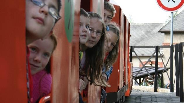 Hornický vláček je stálou a oblíbenou atrakcí příbramského muzea