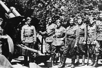5. dělostřelecký pluk – Jaselský, 1. dělostřelecký oddíl s obsluhou v Rakovníku.