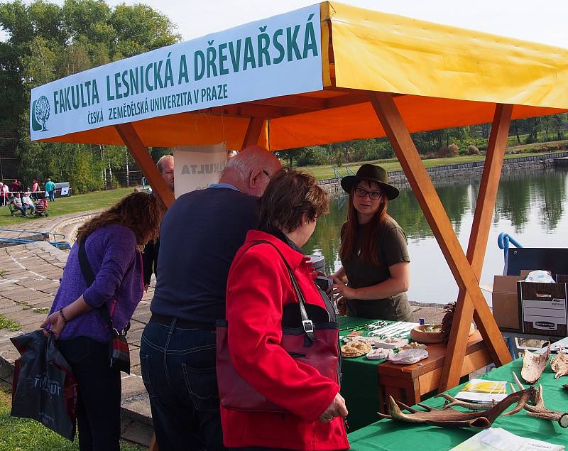 1. myslivecko-rybářská slavnost spojená s výlovem Sadoňského rybníku.