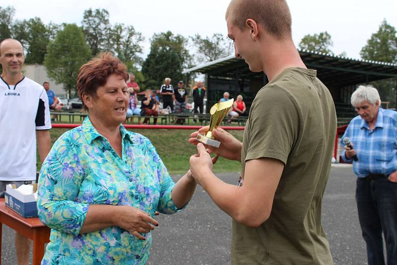 V neděli 5. srpna byl odehrán další ročník dorosteneckého fotbalového turnaje s názvem Memoriál Josefa Vitáska. Na dobříšském hřišti se utkala čtyři mládežnická družstva.