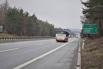 Plánovaná oprava mostního závěru dálničního mostu na D4 ve směru na Příbram za MÚK EXIT 24 Voznice.