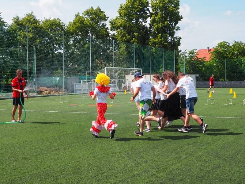 Na hřišti SK Spartak Příbram se konala akce Pomáhejme sportem.