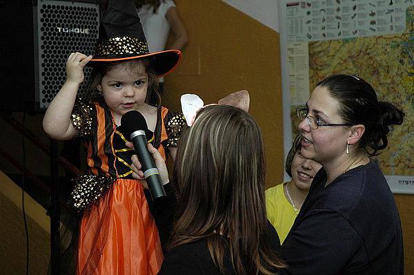 Dětský karneval v chraštické základní škole