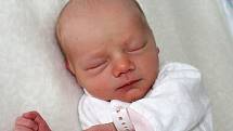BEÁTA SRBKOVÁ se narodila v pátek 9. června o váze 2,56 kg rodičům Lucii a Tomášovi z Milína, kde jim s péčí o miminko bude pomáhat Nina.