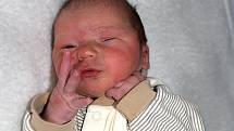JAKUB TRNKA se narodil v pátek 17. února, vážil 3,80 kg a měřil 50 cm. Radost z přírůstku mají rodiče Kateřina a Jakub z Příbrami s tříapůlletou dcerkou  Nelinkou.