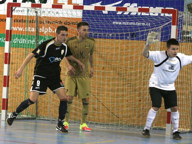 Derby krajského přeboru futsalistů mezi HFK a Vivou skončilo jasnou výhrou hostů.