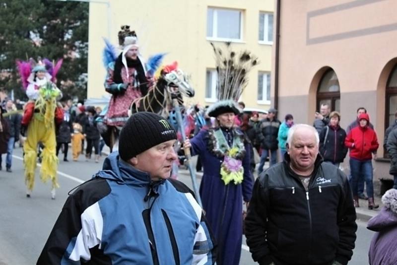 Sobotní masopustní průvod zahájil v Březnici čtyřicetidenní půst.