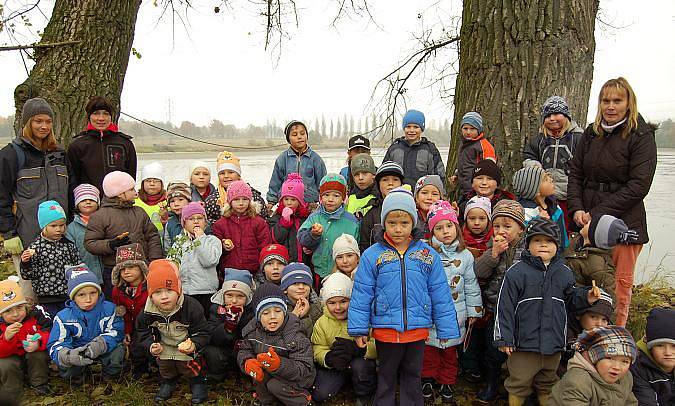 Při výlovu rybníku Cunát se vylovilo přibližně deset tun ryb.