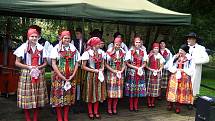 Vysokochlumecký skanzen v sobotu oživila řemesla i folklór z Domažlicka.