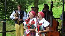 Vysokochlumecký skanzen v sobotu oživila řemesla i folklór z Domažlicka.