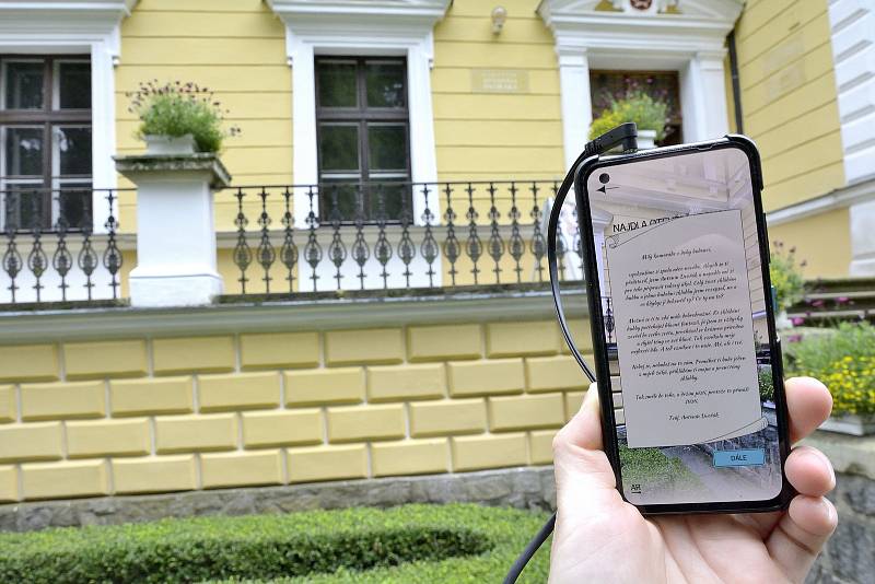 Památník Antonína Dvořáka ve Vysoké u Příbramě nově nabízí appku, která dává příležitost k originální zvukové procházce v areálu památníku a širším okolí.
