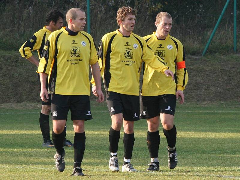 I. B třída: Podlesí - Březnice (0:1).